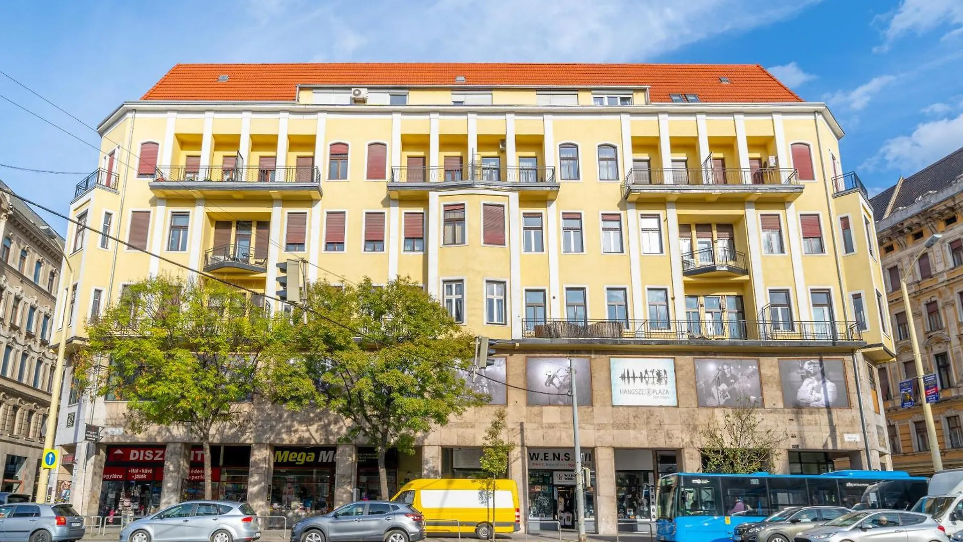 Rákóczi Stylish Entire Apartment Budapeşte